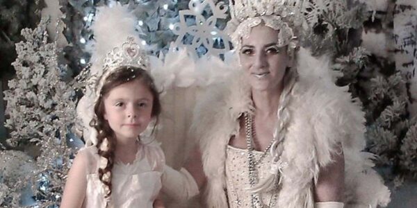 Winter-Themed-Meet-And-Greet-Performers