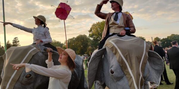 Elephant-Walkabout-Puppets-On-Safari