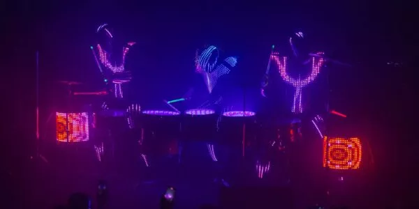 LED-Drumming-Stage-Show