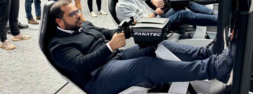 Opponents-Competing-On-Racing-Simulators Opponents-Competing-On-Racing-Simulators