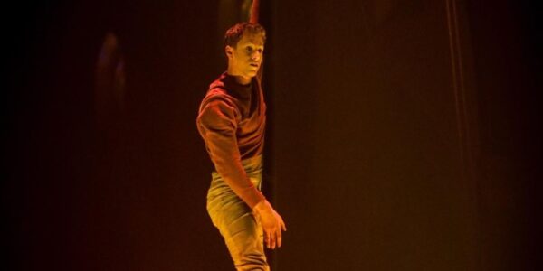 Circus-Flying-Pole-Act