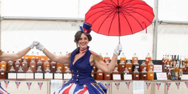 Coronation-Entertainment-Union-Jack-Walkabout
