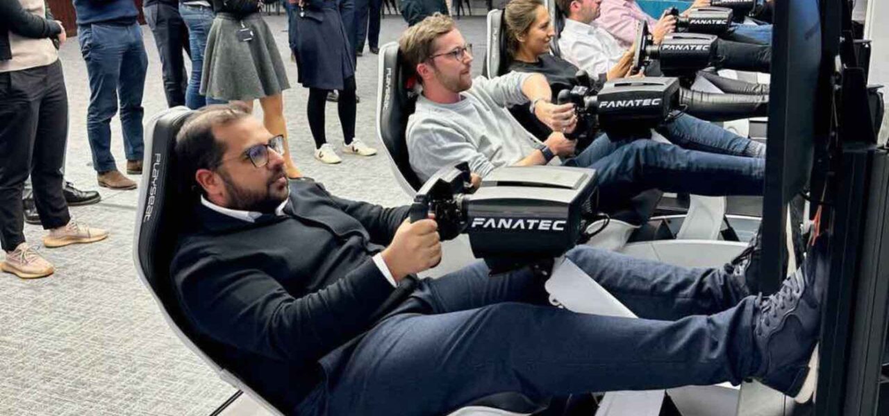 Driving-Simulator-Corporate-Experience