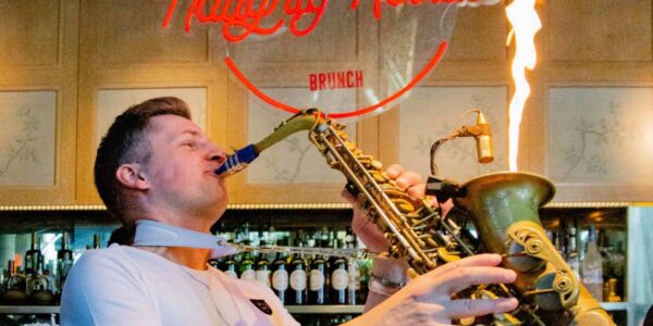 Flaming-Sax-In-Restaurant