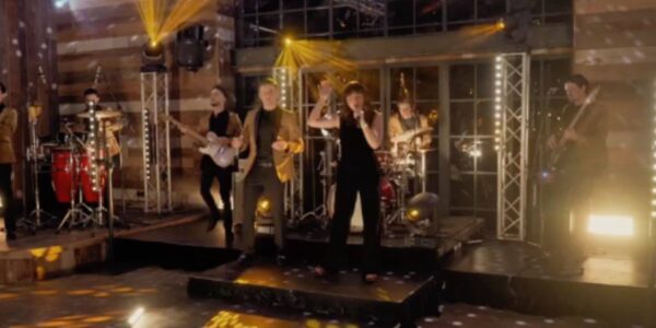 Luxury-Events-Band-Set-Up