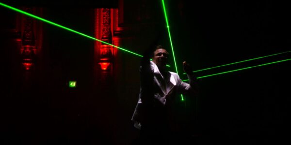 Music-Laser-Harpist