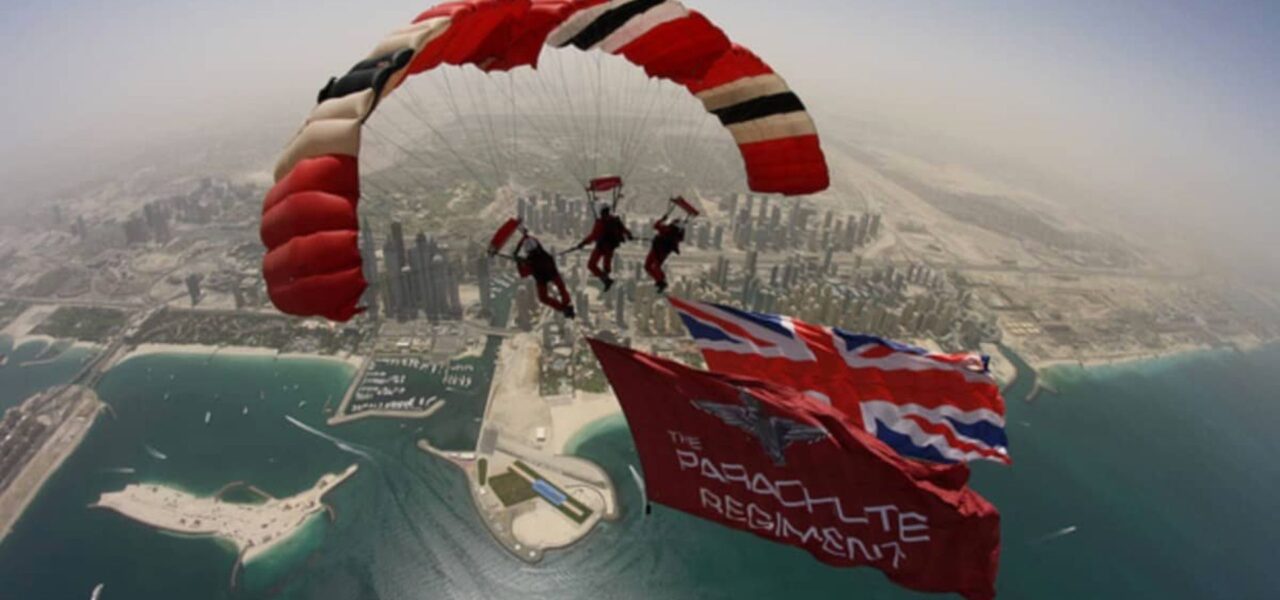 Parachute-Team-Air-Show