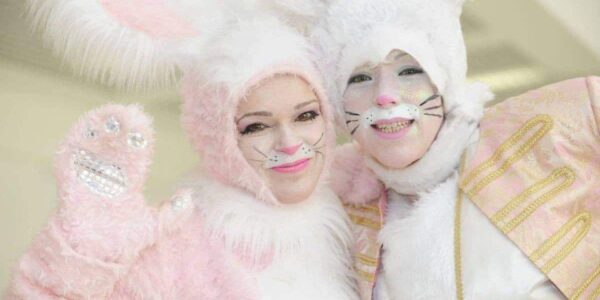 Pink-Glittery-Easter-Bunny-Walkabout-Entertainers