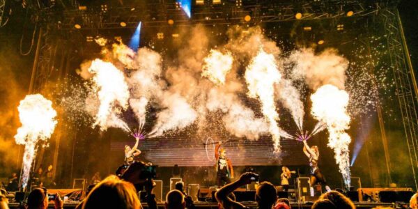 Pyro-Fire-Show.