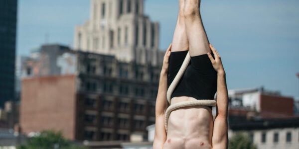 Rope-Aerial-Dancer-Downwards