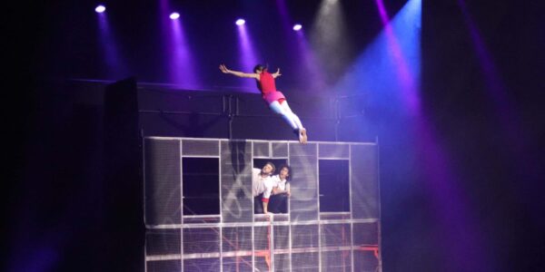 Trampoline-Act-High-Jump