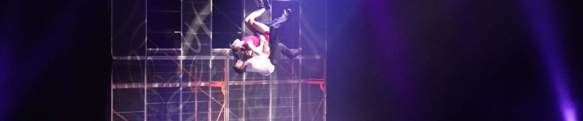 Wall-Trampoline-Stunt-Show-Act Wall-Trampoline-Stunt-Show-Act