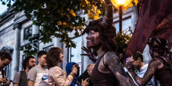 Halloween-Devil-Entertaine