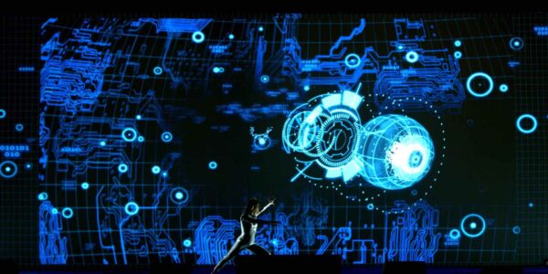 Futuristic-Dancers-For-3D-Projection