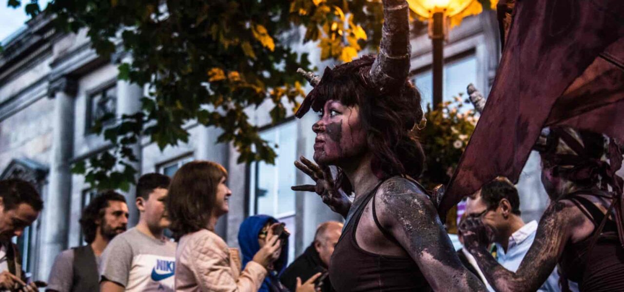 Halloween-Devil-Entertaine
