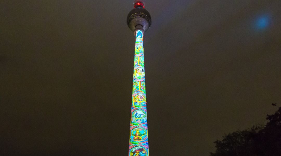 Projection-Mapping-For-Buildings
