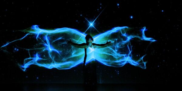 Video-Dance-Mapping-Show-Hands-Out