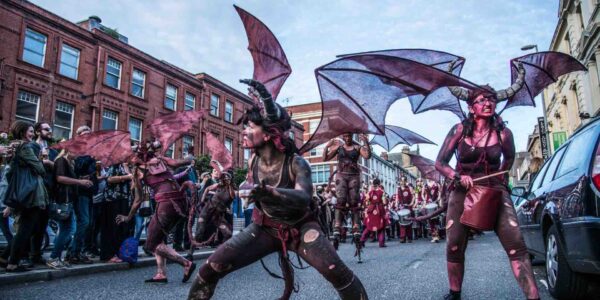 Walkabout-Devil-Character-Street-Parade