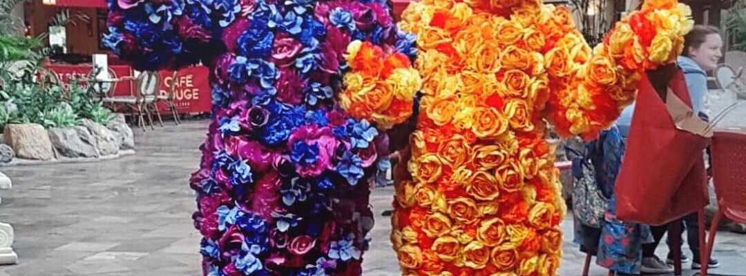 Flower_Performers_Standing Flower_Performers_Standing