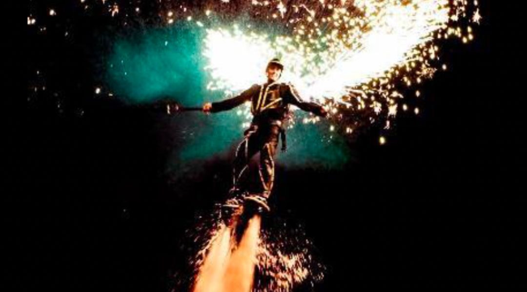 Flyboard-Firework-Show-Performer-Production