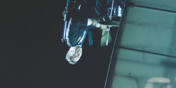 Giant-Drum-Show-Drummer-Upside-Down