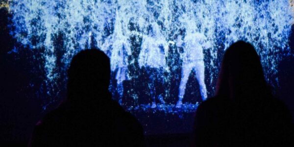 Interactive-Digital-Wall