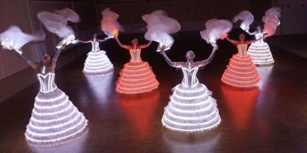Light_Dance_Show_White_Orange