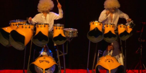 Stilt_Drummers_On_Stage