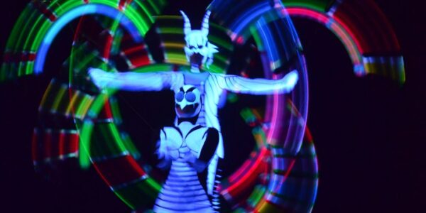 UV-Animal-Show