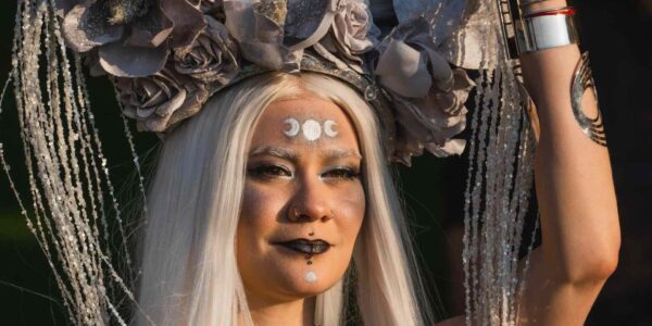 Celestial-Themed-Walkabout-Goddess