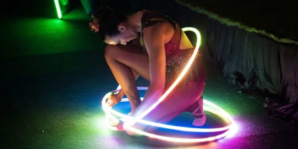 LED-Enchanted-Hula-Hoop-Act