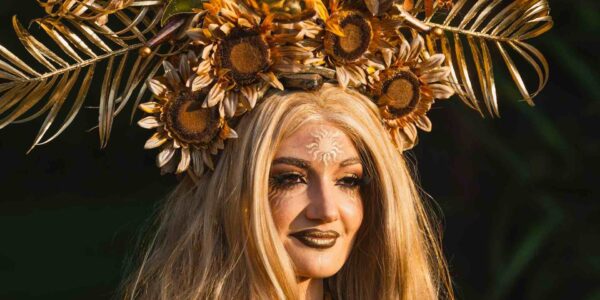 Sun-Themed-Walkabout-Goddess