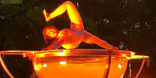 Water-Bowl-Gymnastics