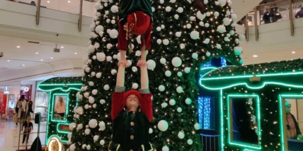 Acrobat-Christmas-Elf-Duo