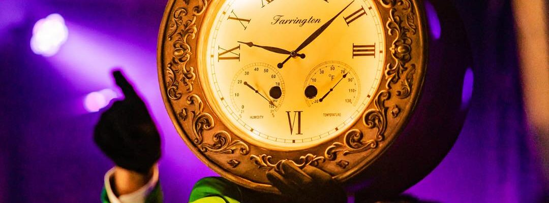 Clock-Head-Act Clock-Head-Act