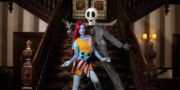 Jack-And-Sally-Walkabout-Act