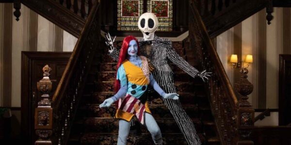 Jack-And-Sally-Walkabout-Act
