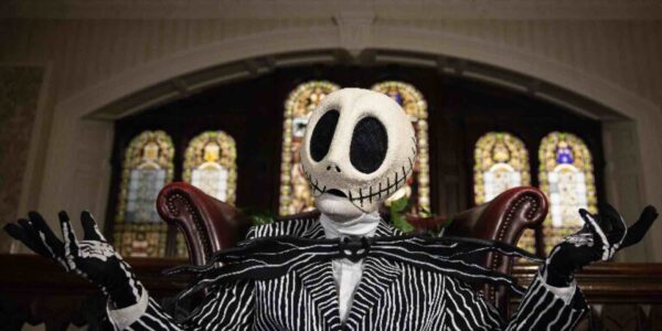 Jack-Skellington-In-Pin-Stripe-Suit