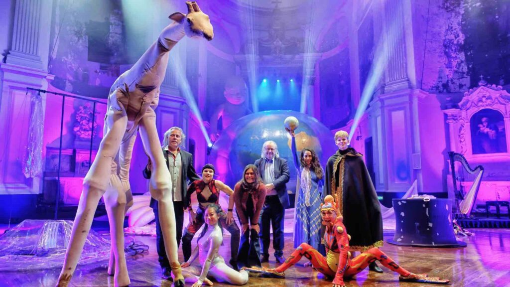 Inspiring circus show on sustainability, for diverse ages.