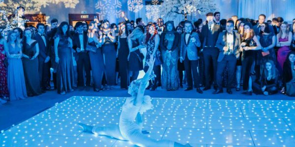 Entertainment-For-Winter-Wonderland-Themed-Party