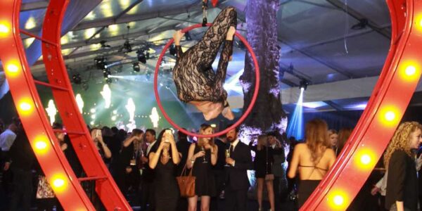You can hire this giant aerial heart with or without aerial performers for fantastic focal impact at your events.