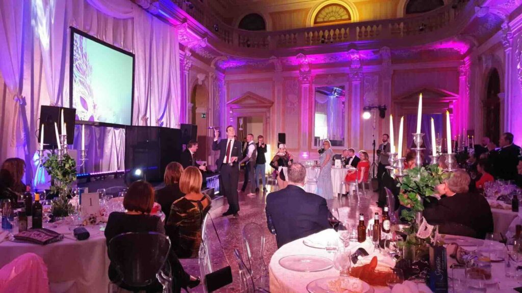 A refined gala dinner event in Venice