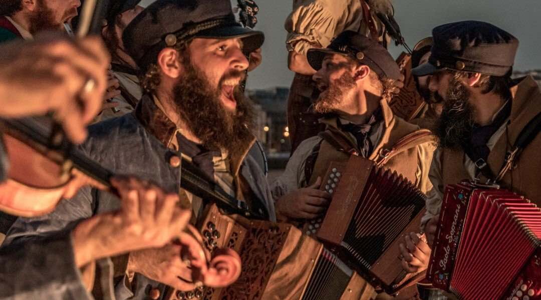 Singing-Shanty-Band-Themed-Events