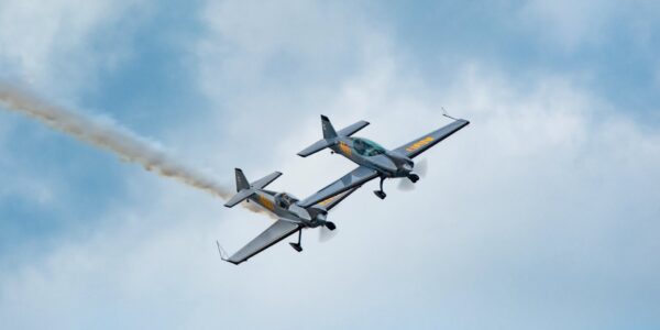 Two-Air-Planes-For-Displays