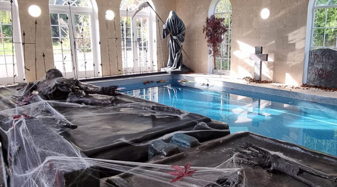 Our talent shines in the complete transformation of event spaces! We're adept at conceiving and executing unique concepts that seamlessly flow throughout your chosen venue.
