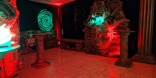 Using bespoke lighting and 3D projection we can incorporate stunning logos, symbols of effects for your worshippers to admire!