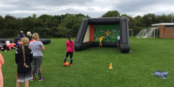 Interactive-Inflatable-Shootout