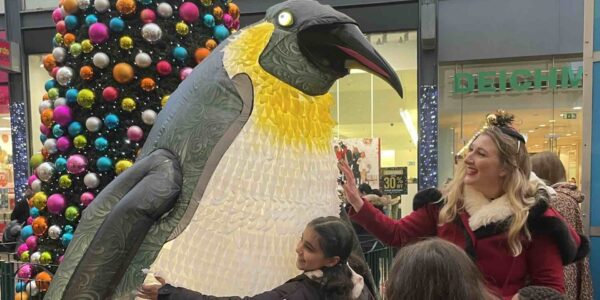 LED-Walkabout-Penguin-Christmas-Themed-Event