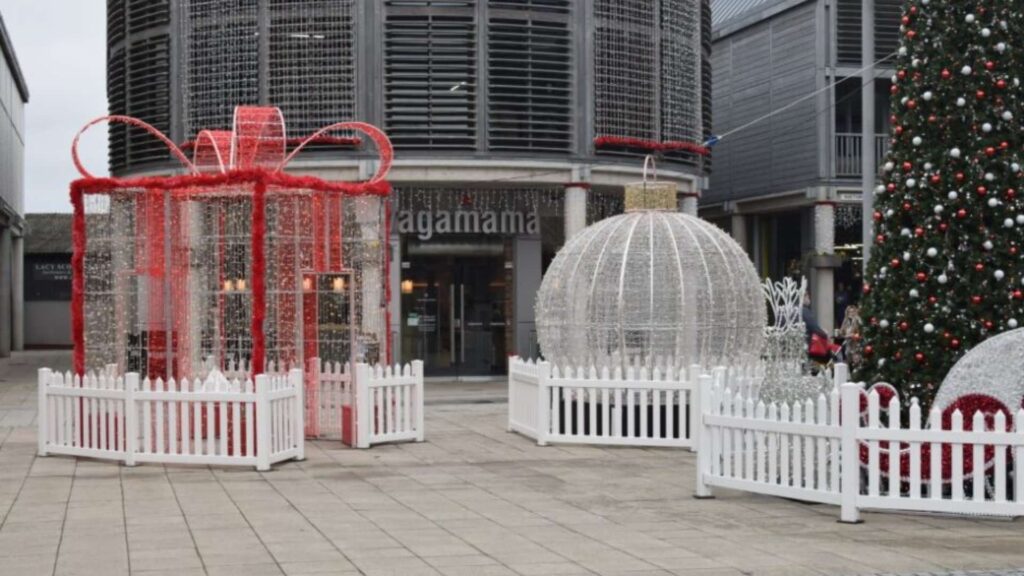 Christmas event attractions at Bury St Edmunds shopping activation.