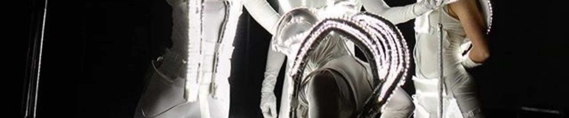 White-LED-Themed-Performers-For-Events White-LED-Themed-Performers-For-Events